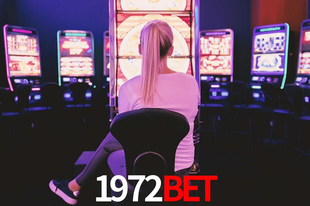 Live Casino 1972bet